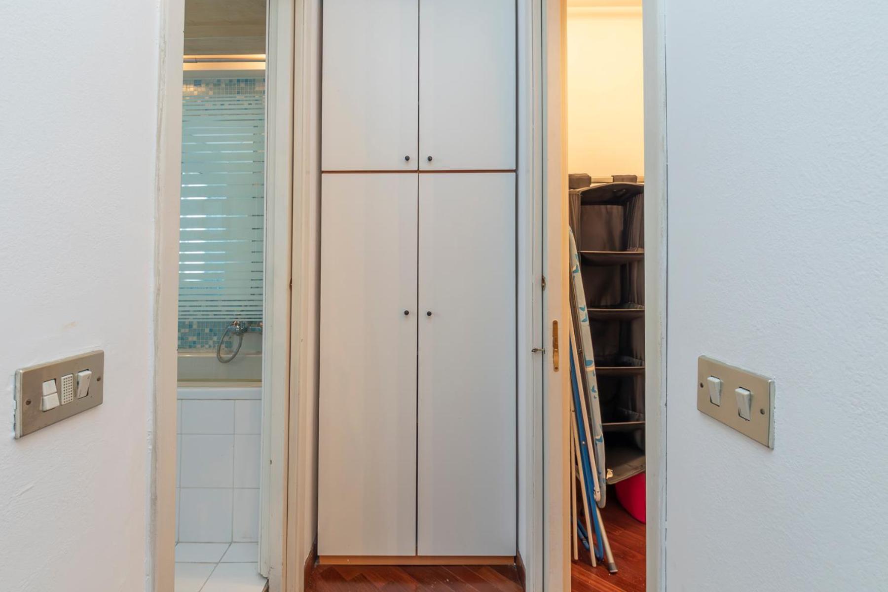 Appartement Xenia - Lovely In Corso Genova 10 Min From Duomo