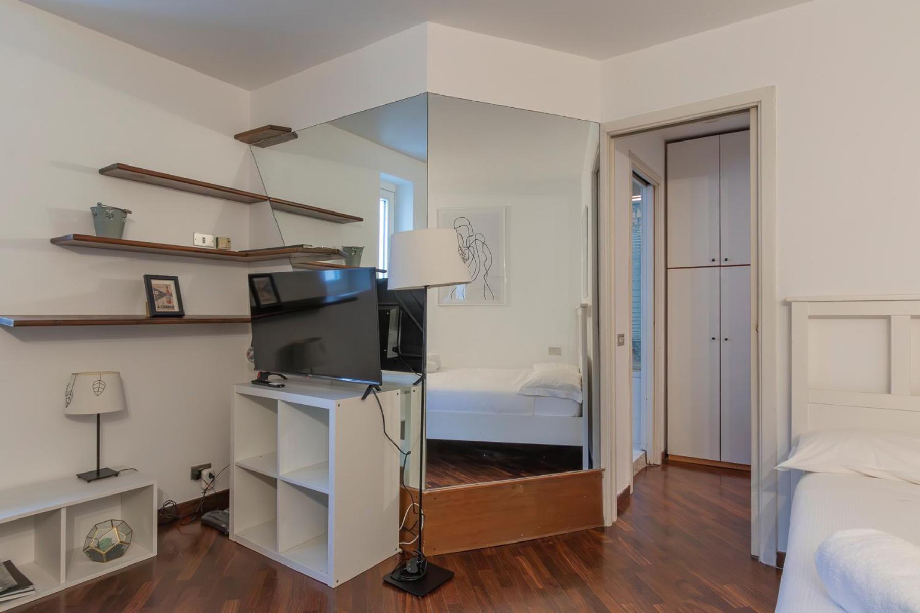 Xenia - Lovely In Corso Genova 10 Min From Duomo Appartement *